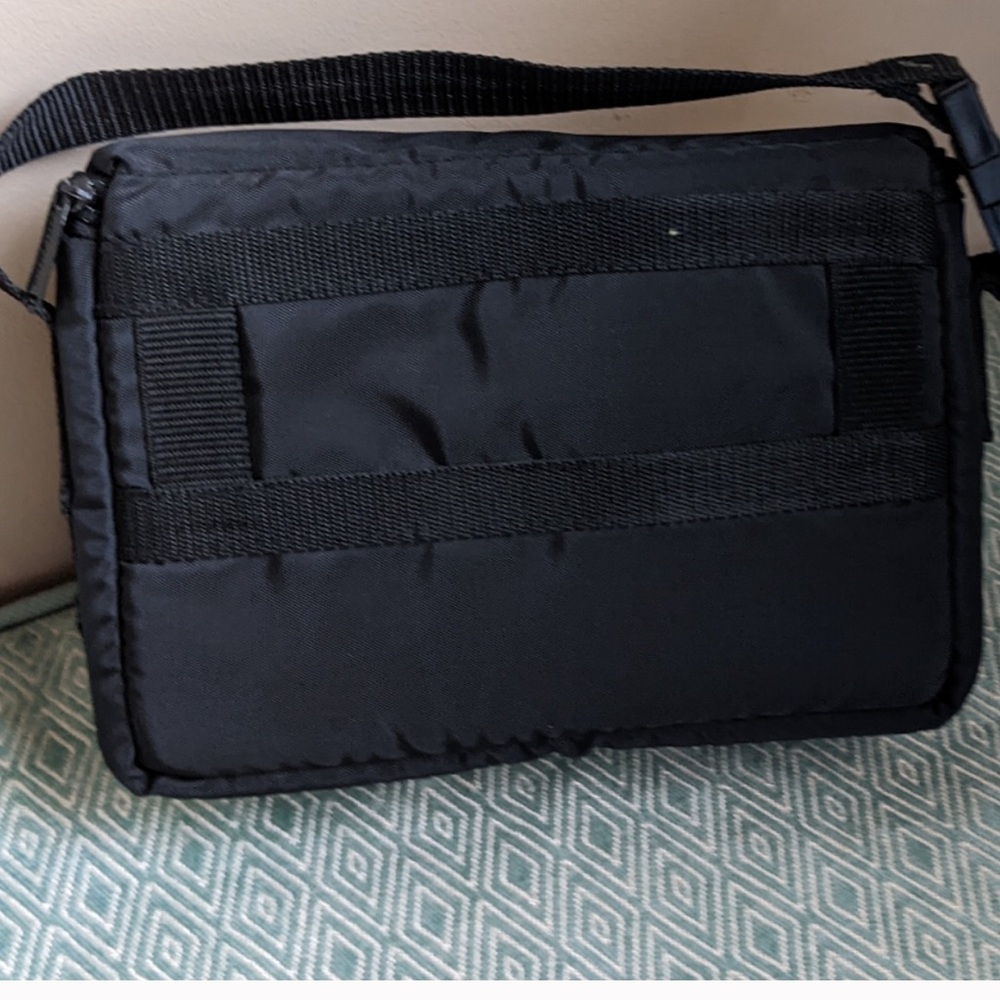 Case Logic Storage Case - Picture 2 of 3